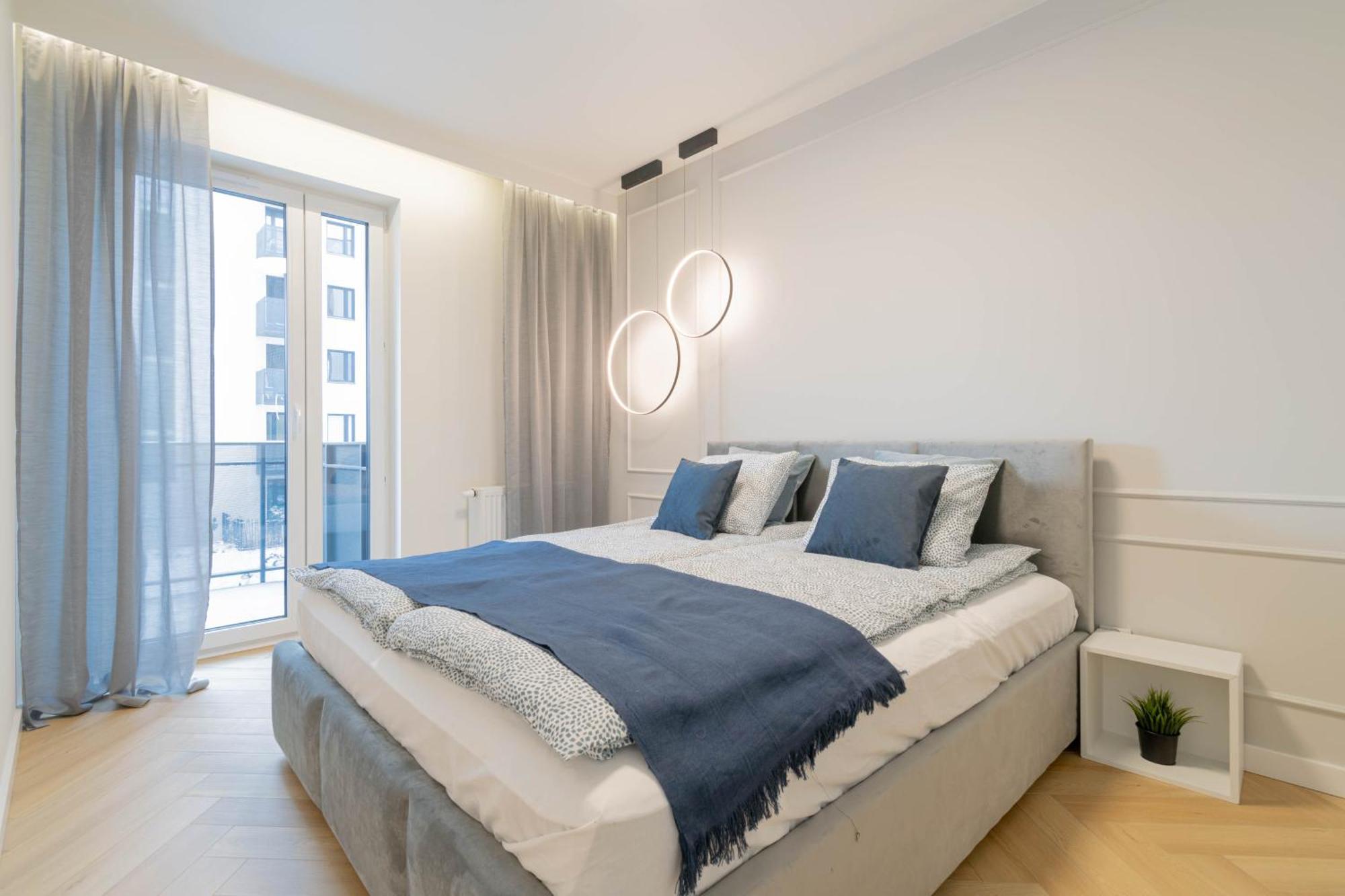Blue Apartment Ceglana - Free Parking - Self Check-In Катовице Экстерьер фото